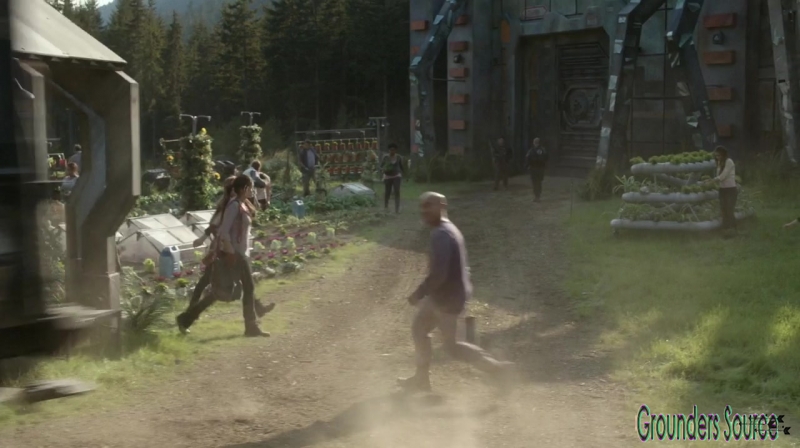 The 100 Season 3 Sneak Peek We Are Survivors iTunes Exclusive-3190
