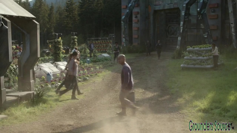 The 100 Season 3 Sneak Peek We Are Survivors iTunes Exclusive-3187
