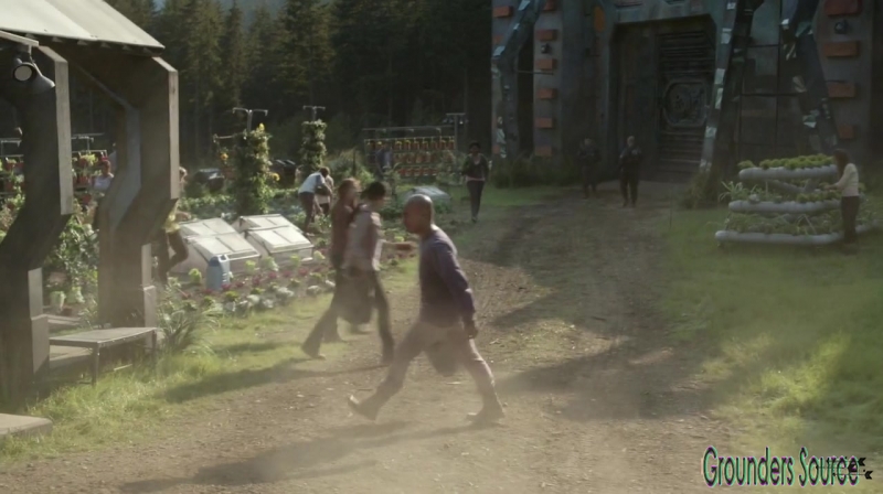 The 100 Season 3 Sneak Peek We Are Survivors iTunes Exclusive-3180
