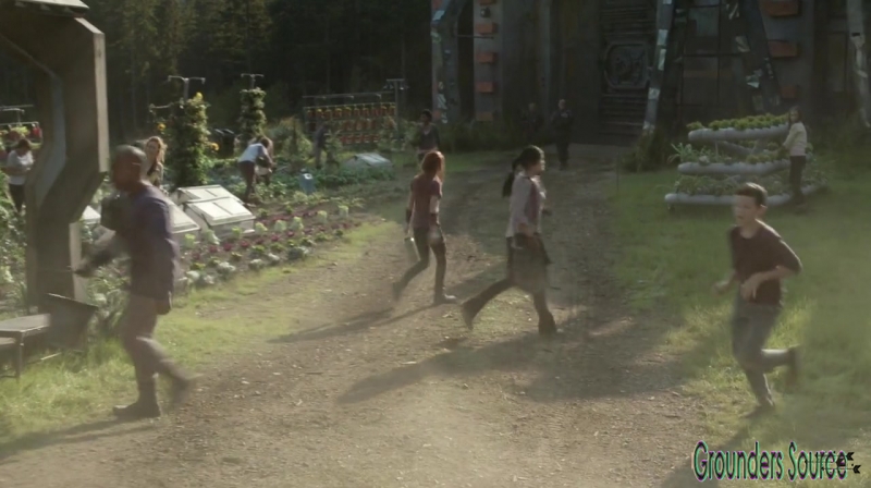 The 100 Season 3 Sneak Peek We Are Survivors iTunes Exclusive-3160
