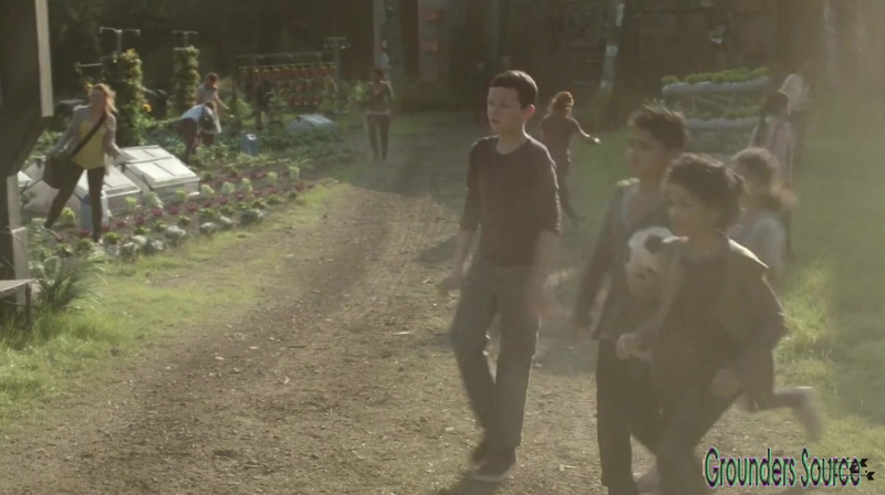 The 100 Season 3 Sneak Peek We Are Survivors iTunes Exclusive-3131
