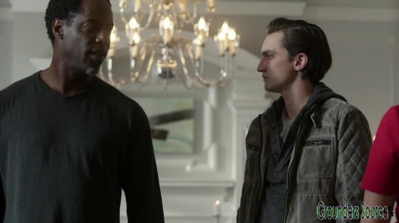 The 100 Season 3 Sneak Peek We Are Survivors iTunes Exclusive-2583
