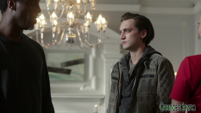 The 100 Season 3 Sneak Peek We Are Survivors iTunes Exclusive-2562
