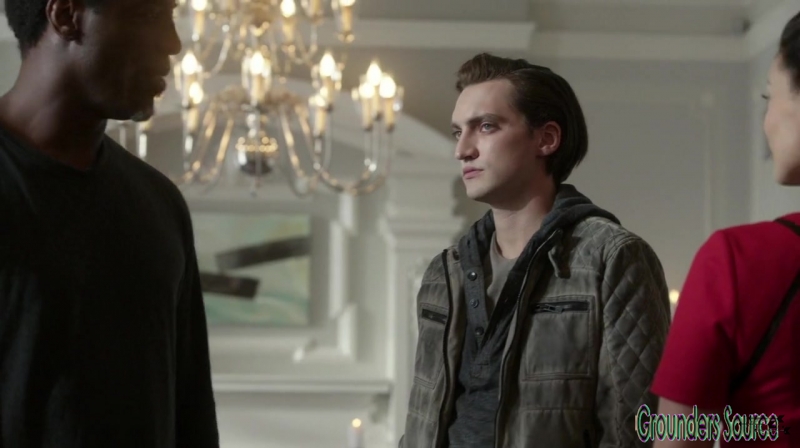 The 100 Season 3 Sneak Peek We Are Survivors iTunes Exclusive-2555
