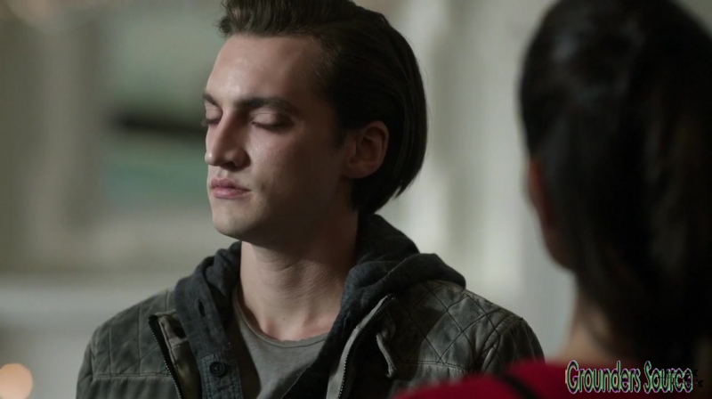 The 100 Season 3 Sneak Peek We Are Survivors iTunes Exclusive-2523
