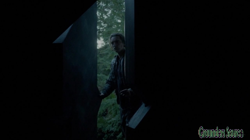 The 100 Season 3 Sneak Peek We Are Survivors iTunes Exclusive-1821
