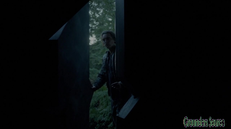 The 100 Season 3 Sneak Peek We Are Survivors iTunes Exclusive-1820
