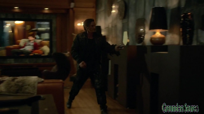 The 100 Season 3 Sneak Peek We Are Survivors iTunes Exclusive-1556
