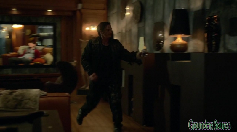 The 100 Season 3 Sneak Peek We Are Survivors iTunes Exclusive-1555
