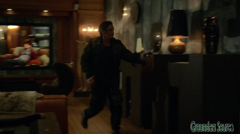 The 100 Season 3 Sneak Peek We Are Survivors iTunes Exclusive-1554
