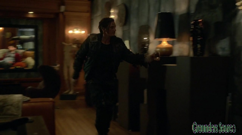 The 100 Season 3 Sneak Peek We Are Survivors iTunes Exclusive-1551
