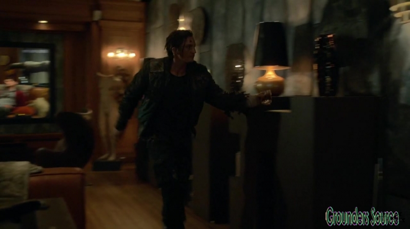 The 100 Season 3 Sneak Peek We Are Survivors iTunes Exclusive-1550
