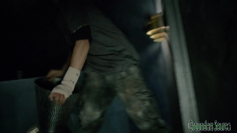 The 100 Season 3 Sneak Peek We Are Survivors iTunes Exclusive-1407
