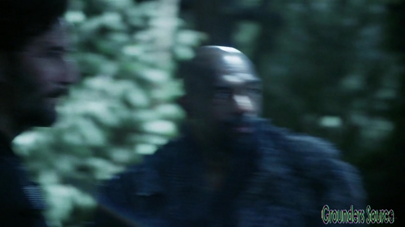 The 100 Season 3 Sneak Peek We Are Survivors iTunes Exclusive-945
