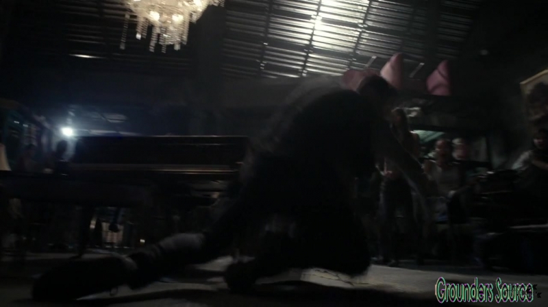 The 100 Season 3 Sneak Peek We Are Survivors iTunes Exclusive-738
