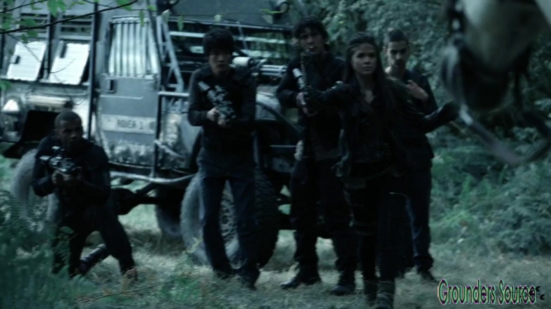 The 100 Season 3 Sneak Peek We Are Survivors iTunes Exclusive-648
