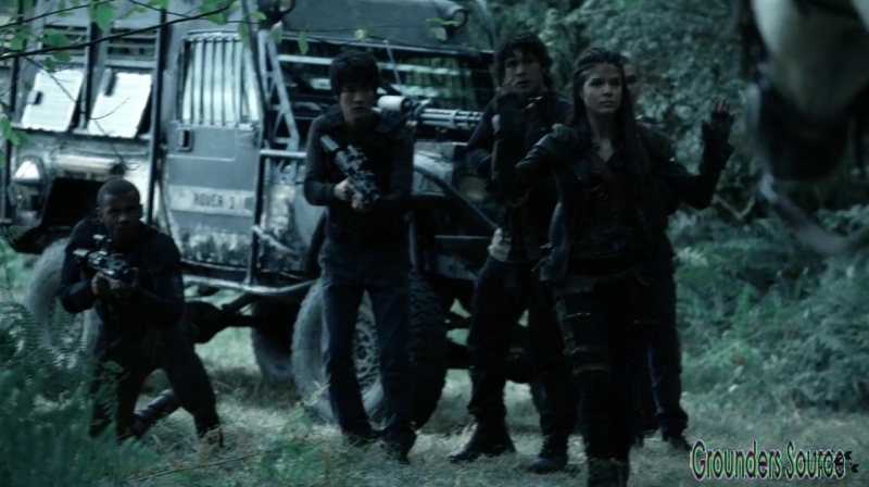 The 100 Season 3 Sneak Peek We Are Survivors iTunes Exclusive-627
