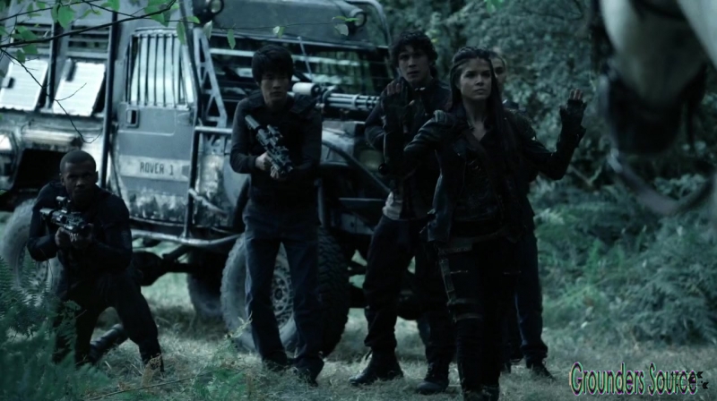 The 100 Season 3 Sneak Peek We Are Survivors iTunes Exclusive-623
