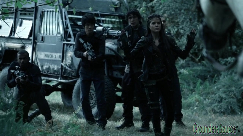 The 100 Season 3 Sneak Peek We Are Survivors iTunes Exclusive-611
