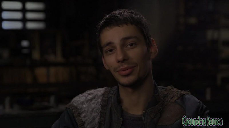 The 100 Season 3 Sneak Peek We Are Survivors iTunes Exclusive-481
