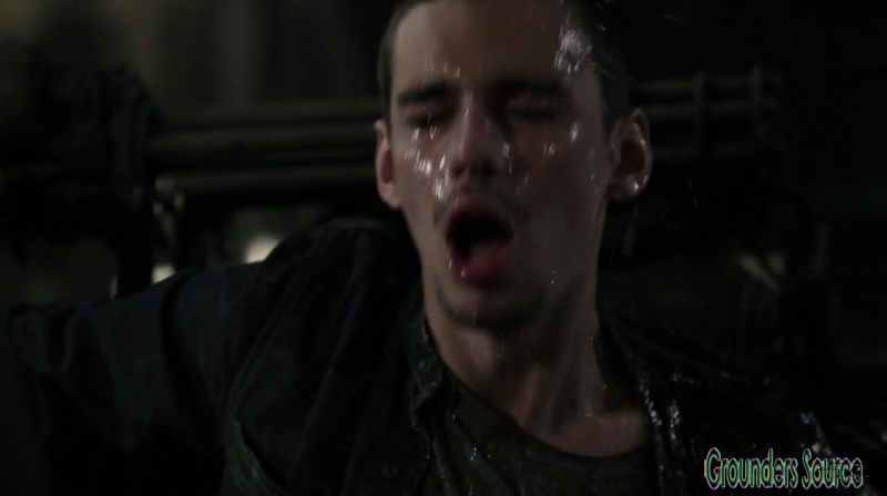 The 100 Season 3 Sneak Peek We Are Survivors iTunes Exclusive-449
