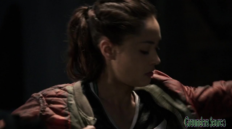 The 100 Season 3 Sneak Peek We Are Survivors iTunes Exclusive-446
