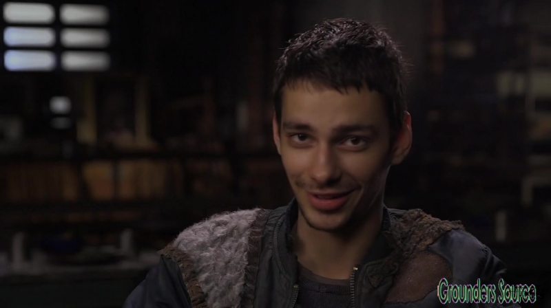 The 100 Season 3 Sneak Peek We Are Survivors iTunes Exclusive-397
