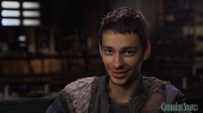 The 100 Season 3 Sneak Peek We Are Survivors iTunes Exclusive-396
