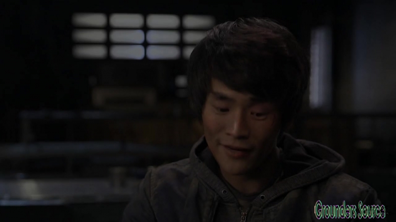The 100 Season 3 Sneak Peek We Are Survivors iTunes Exclusive-258
