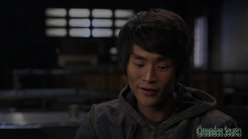 The 100 Season 3 Sneak Peek We Are Survivors iTunes Exclusive-255
