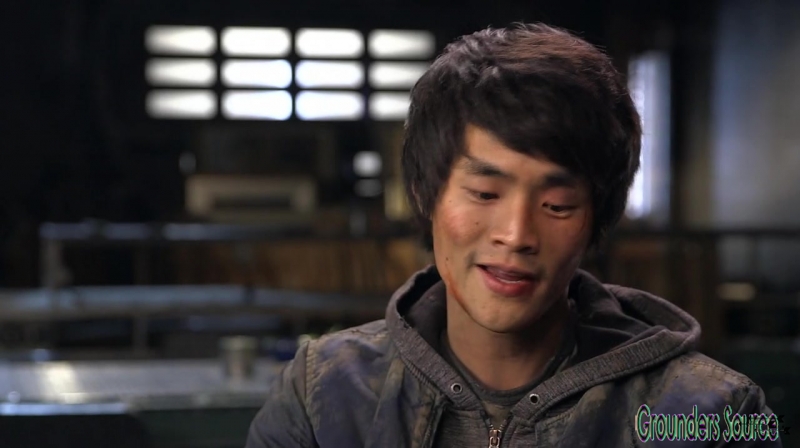 The 100 Season 3 Sneak Peek We Are Survivors iTunes Exclusive-230
