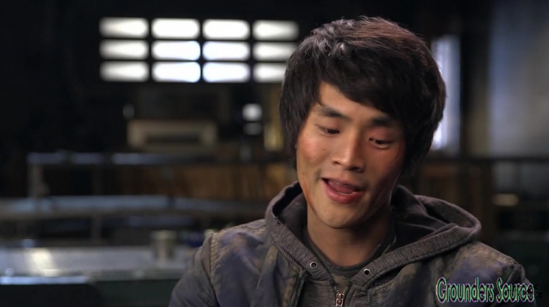 The 100 Season 3 Sneak Peek We Are Survivors iTunes Exclusive-228
