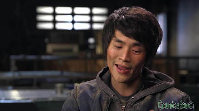 The 100 Season 3 Sneak Peek We Are Survivors iTunes Exclusive-227
