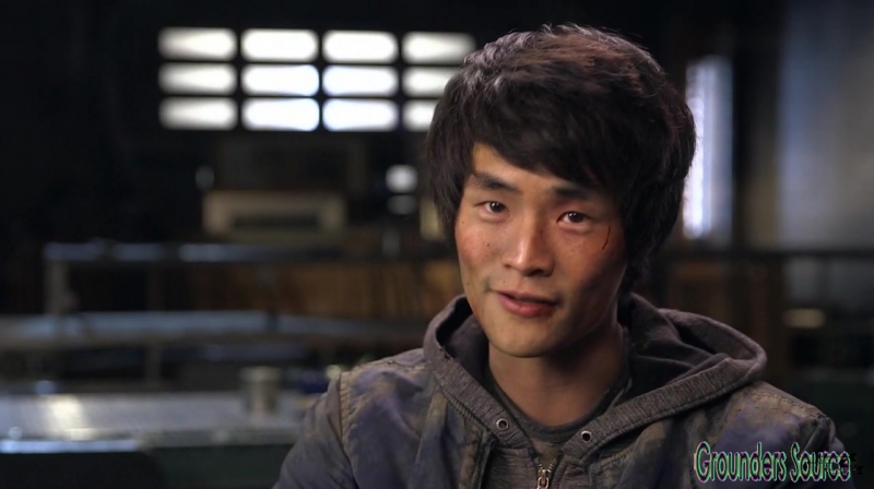 The 100 Season 3 Sneak Peek We Are Survivors iTunes Exclusive-182

