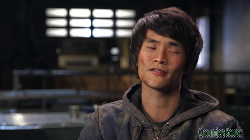 The 100 Season 3 Sneak Peek We Are Survivors iTunes Exclusive-171
