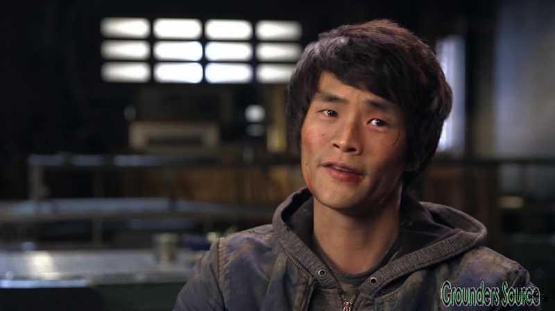 The 100 Season 3 Sneak Peek We Are Survivors iTunes Exclusive-157
