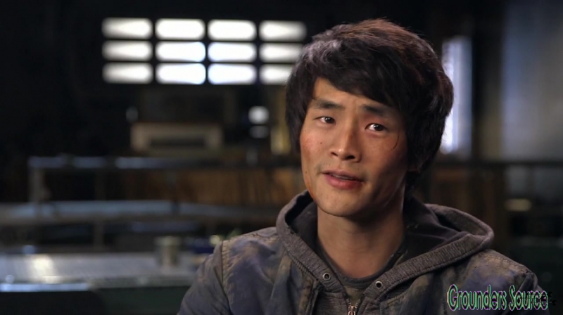 The 100 Season 3 Sneak Peek We Are Survivors iTunes Exclusive-155
