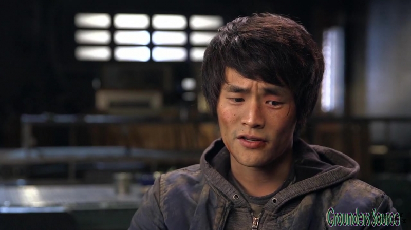 The 100 Season 3 Sneak Peek We Are Survivors iTunes Exclusive-93
