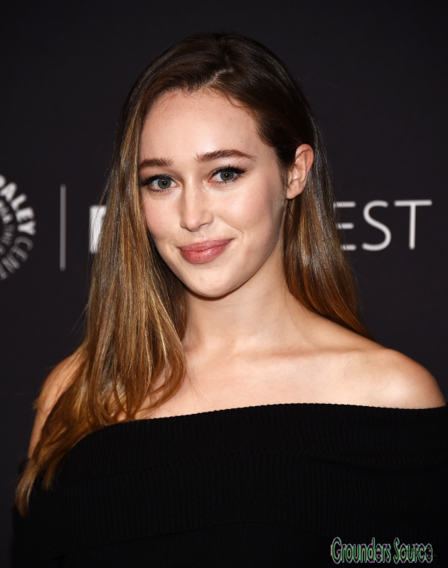 Events March 19th 2016 Alycia Debnam-Carey Attends Paleyfest 2016-3

