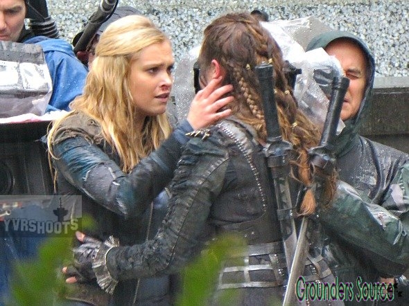 The 100 Season Three Behind the Scenes-196
