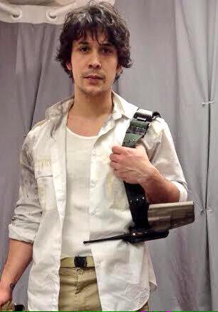The 100 Behind the Scenes-129
