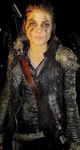 The 100 Behind the Scenes-44
