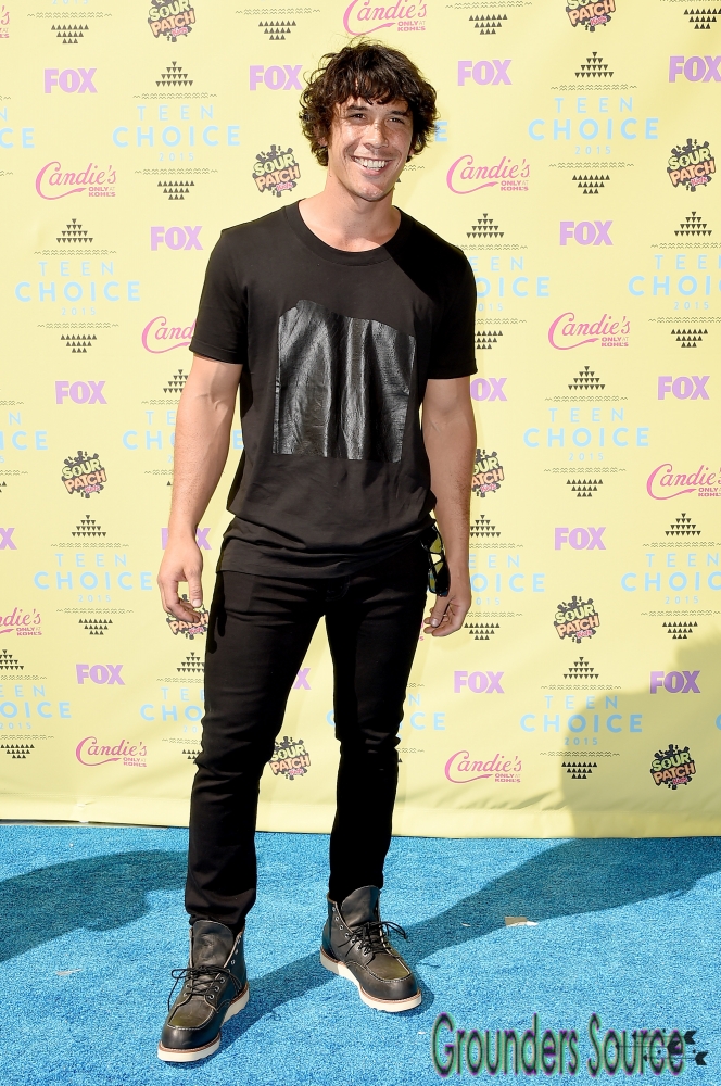 Bob Morley Red Carpet Teen Choice Awards August 16th, 2015 -2

