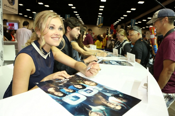 Comic Con Signing Coverage July 19th 2013
