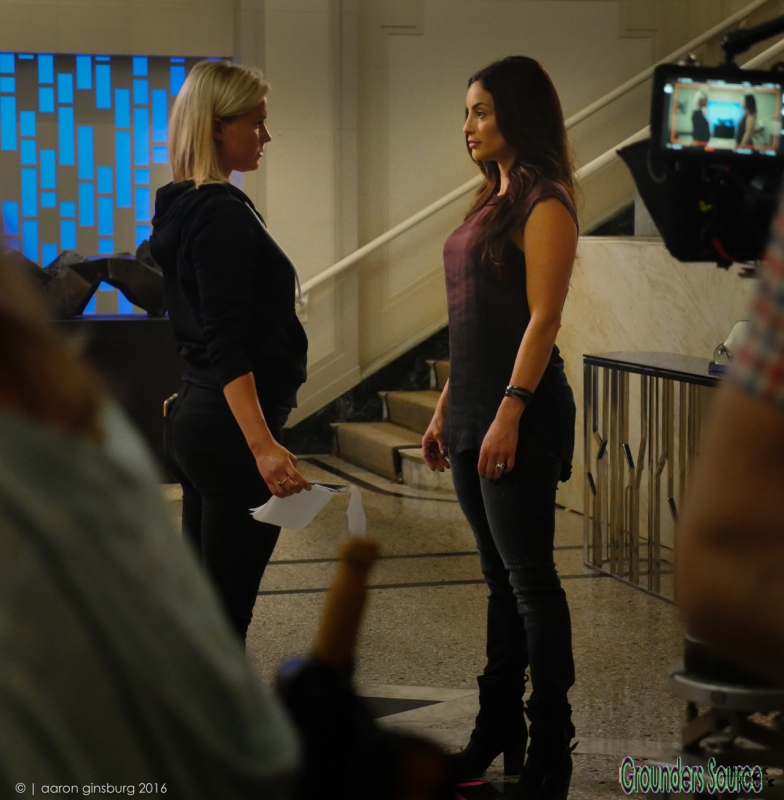 The 100 Season Three Behind the Scenes-200
