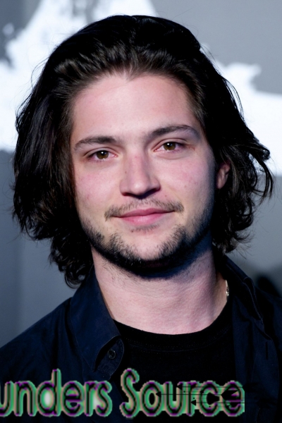 The 100 Madrid Photocall June 10th 2014 -20
