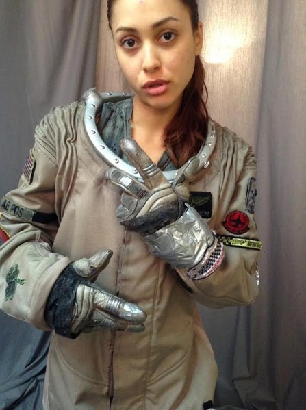 Wardrobe The 100-22

