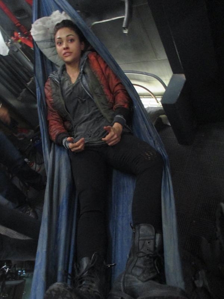 The 100 Behind the Scenes-49
