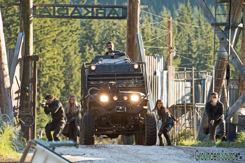 HQ Stills The 100 Season Three Episode 03x12 Demons
