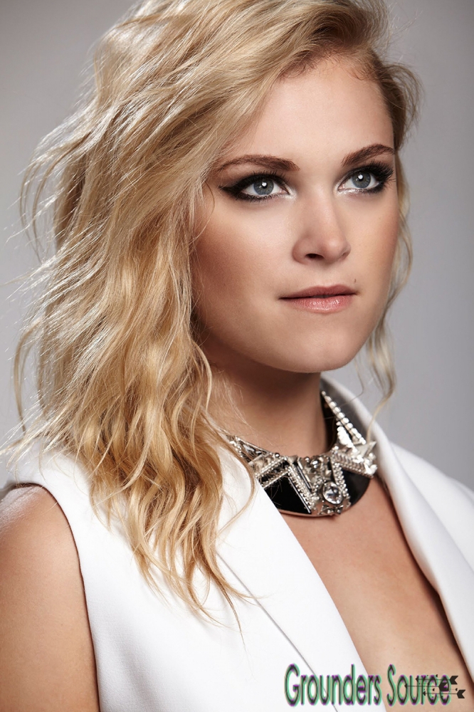 Bello Magazine Photoshoots Eliza Taylor June 2014
